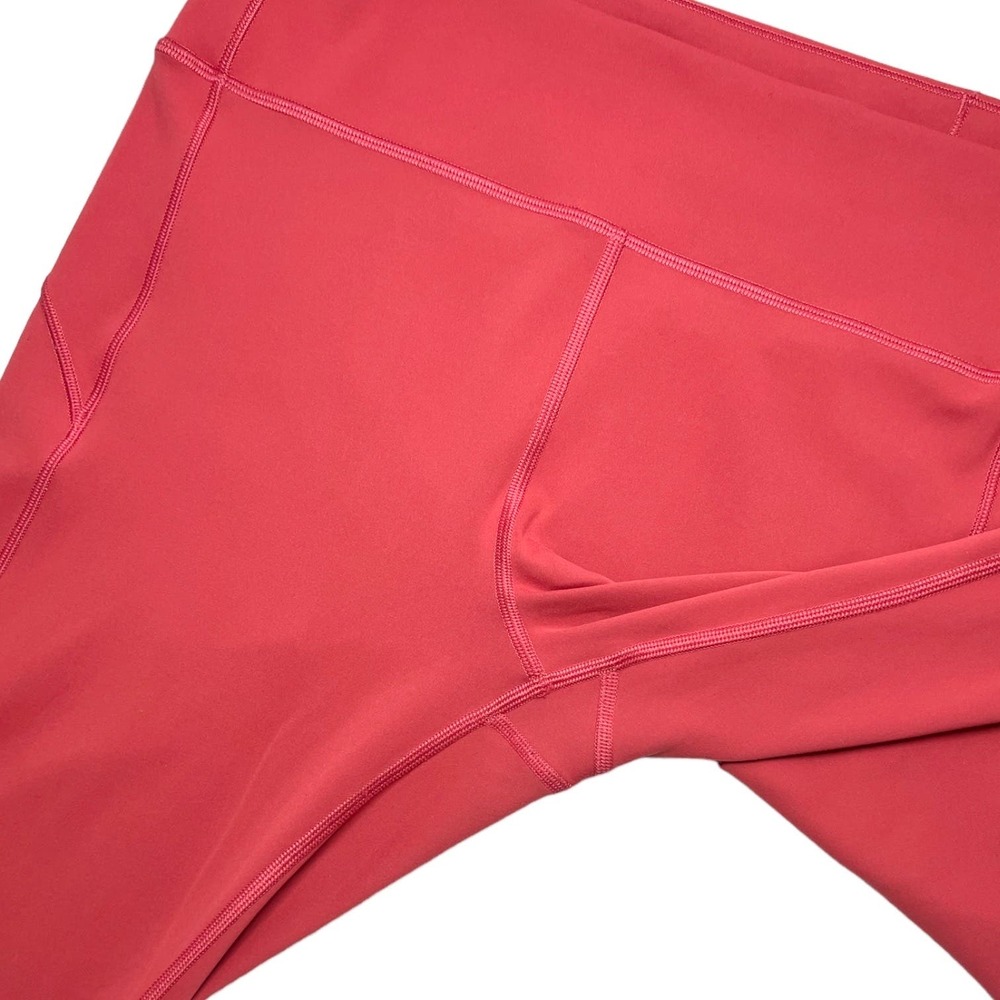 Lululemon In Movement Crop 19" High Rise Leggings In Vintage Rose Size 12 - Picture 7 of 9
